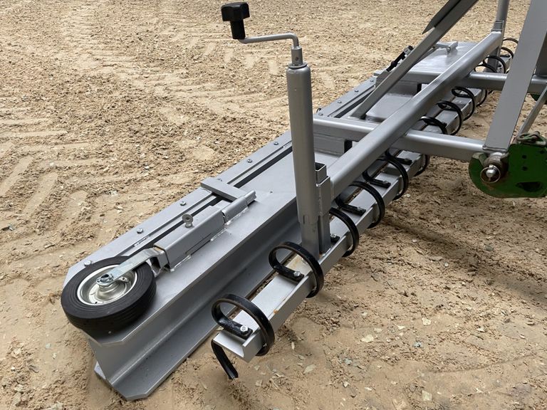 JR Reitanlagenbau, Erdarbeiten, Reitplatztechnik